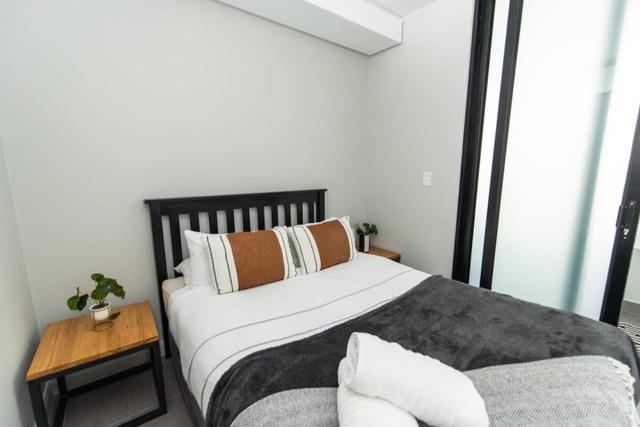 To Let 1 Bedroom Property for Rent in Summerstrand Eastern Cape